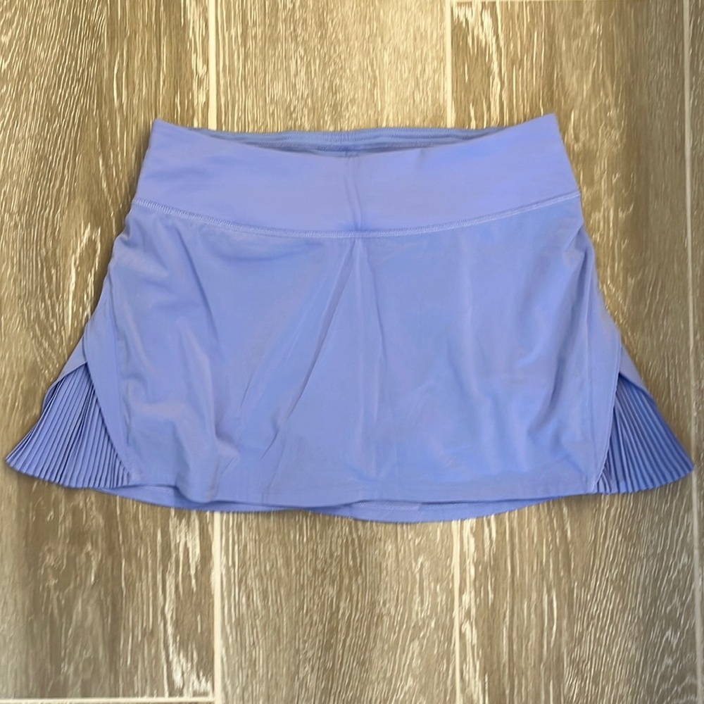 Lululemon Play Off the Pleats Mid-Rise Skirt